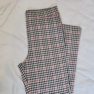 H&M Wide leg checkered pants!